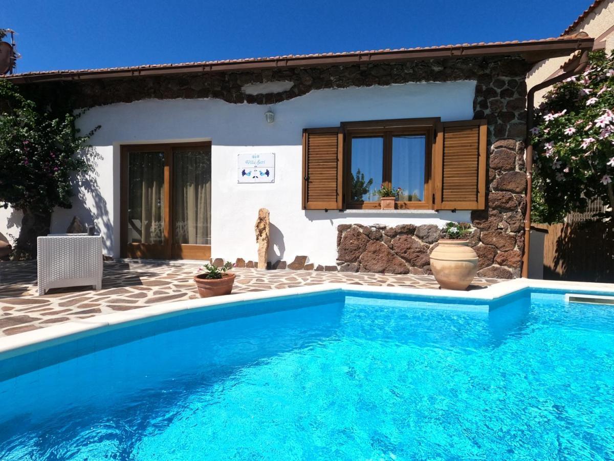 Villa Sari Affitta Camere La Caletta Dış mekan fotoğraf